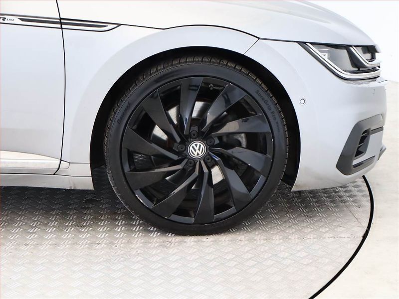 Volkswagen Arteon (2019) R-line 2.0 BiTDI 4Motion - fotka 13 z 21