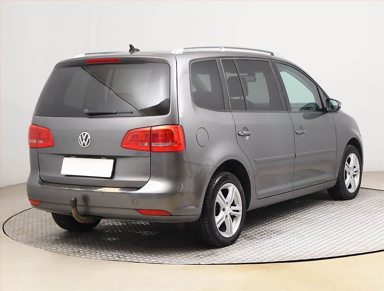 Volkswagen Touran (2011) 2.0 TDI, 7 míst, Serv.kniha - fotka 5 z 22