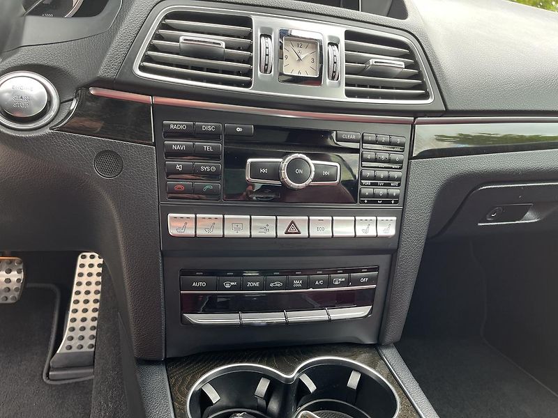 Mercedes-Benz Třídy E (2013) 350 i V6 AMG Styl paket (950) - fotka 17 z 39