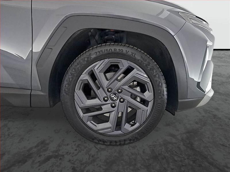 Hyundai Tucson (2025) 1.6 T-GDI 48V MHEV - fotka 15 z 24