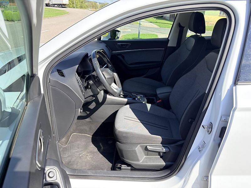 Seat Ateca 2.0TDI 110KW DSG 4DRIVE LED - fotka 13 z 56
