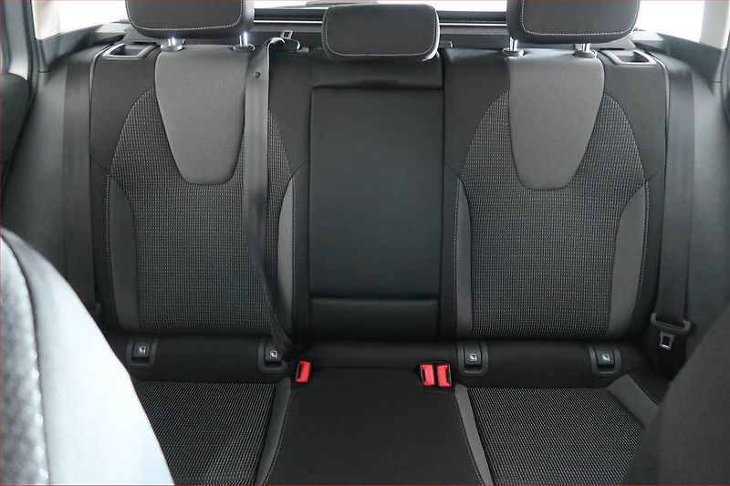 Škoda Octavia (2023) Ambition 2.0 TDI, ČR,1.maj - fotka 10 z 18