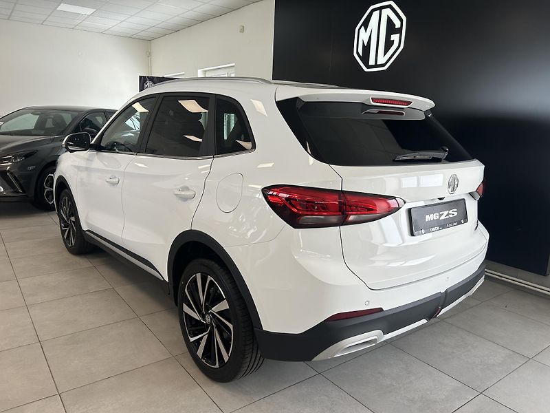 MG ZS (2026) 1,5 HEV 145kW Exclusive DEMO - fotka 3 z 7
