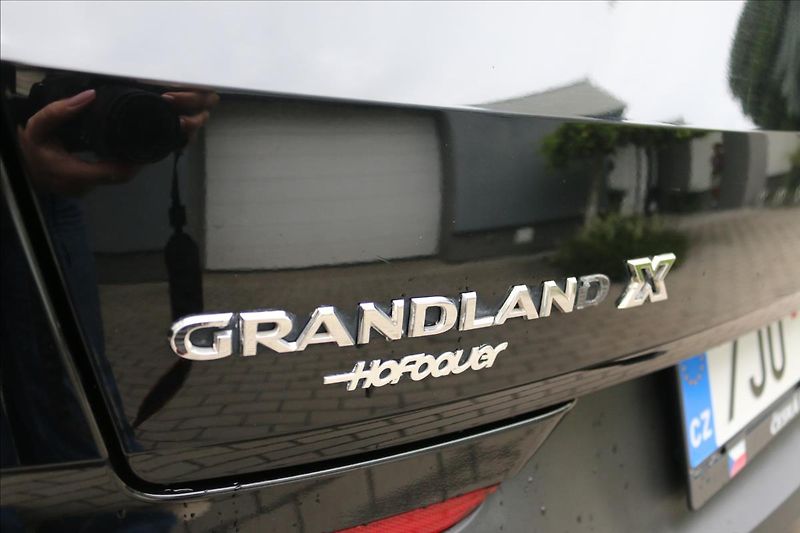 Opel Grandland X 1,2 96Kw,Turbo , Tažné - fotka 8 z 38