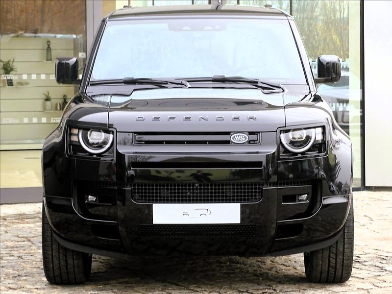 Land Rover Defender (2026) 110 D250 X-DYNAMIC SE - fotka 9 z 27