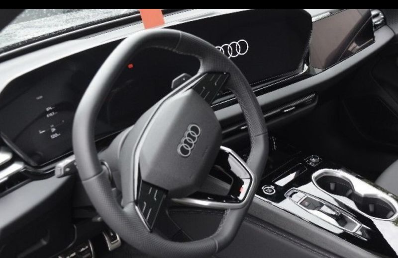 Audi A6 (2026) 150kW STR 4X4 S-LINE 3D R21!!! - fotka 3 z 3