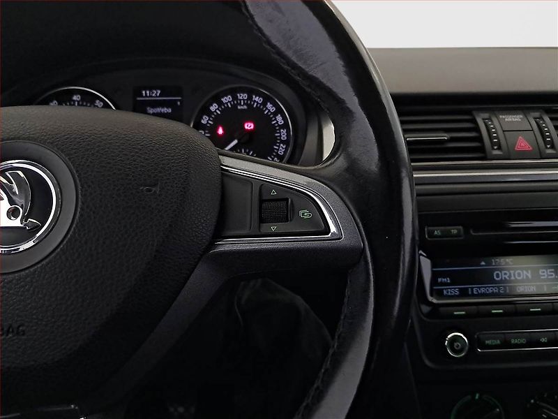 Škoda Rapid (2014) Ambition 1.2 TSI - fotka 16 z 17
