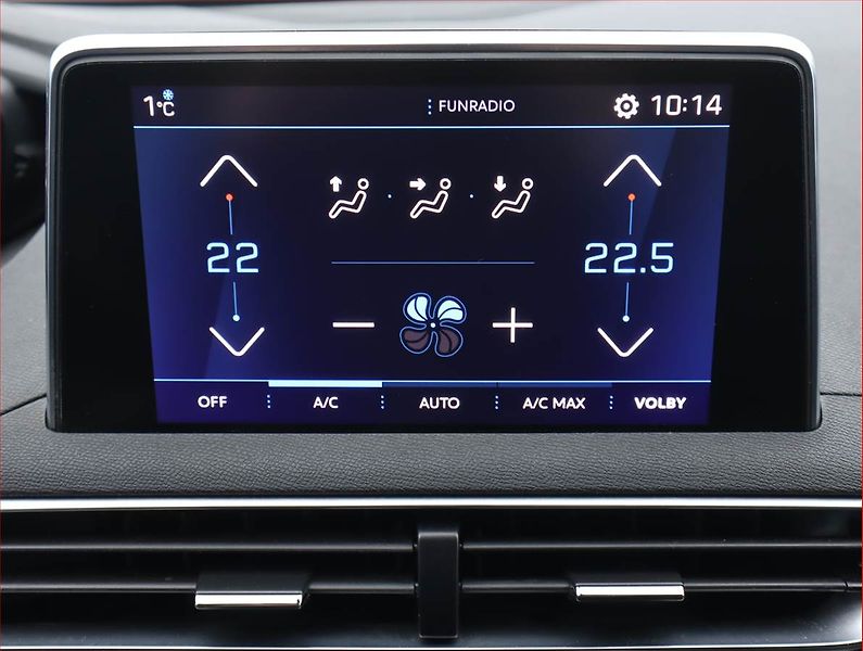 Peugeot 5008 (2021) PureTech 130, 7 míst - fotka 13 z 20