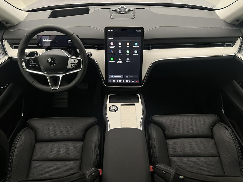 Volvo EX90 (2026) PURE TWIN PERFORMANCE ULTRA  - fotka 2 z 51