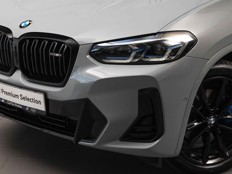 BMW X4 M40d - fotka 7 z 22