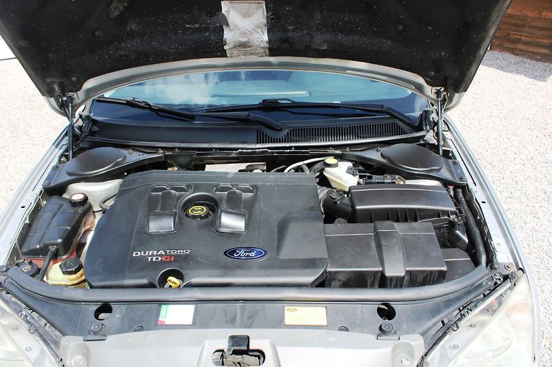 Ford Mondeo (2003) 2,0TDCI  EL.OKNA TAŽNÉ - fotka 16 z 16