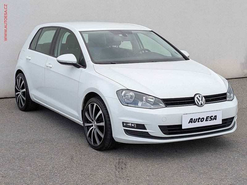 Volkswagen Golf (2014) 1.2 TSi, 1.maj,ČR - fotografie inzerátu