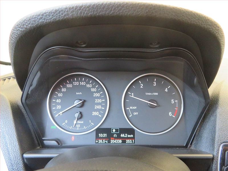 BMW Řada 1 (2012) 116d, Serv.kniha, Navi - fotka 11 z 16