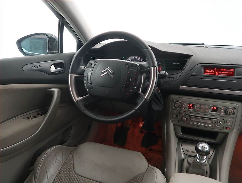 Citroën C5 (2011) 2.0 HDi, po STK, za super cenu - fotka 7 z 19