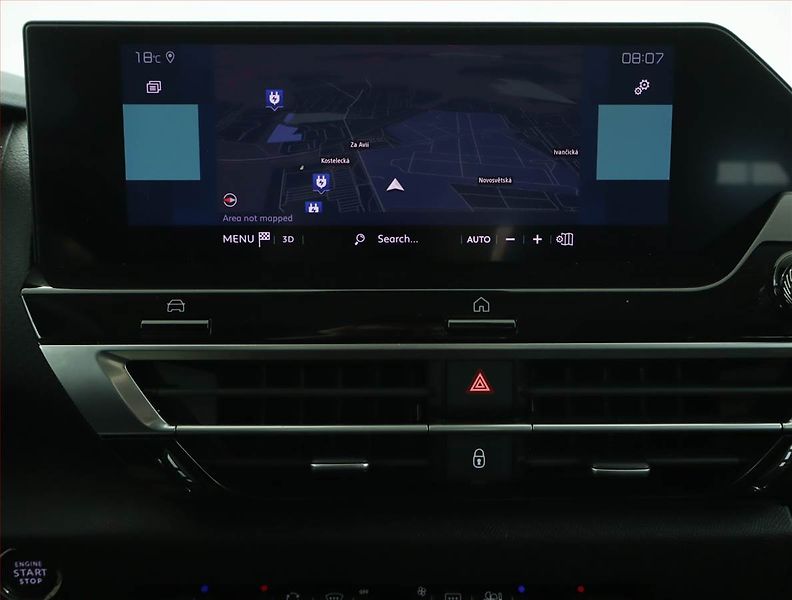 Citroën ë-C4 (2022) Shine 50 kWh, SoH 91% - fotka 17 z 20