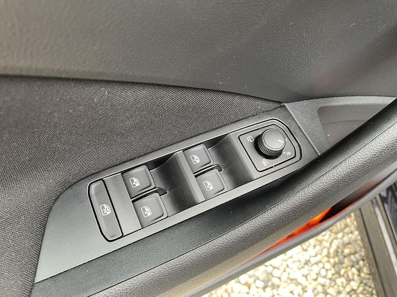 Škoda Kamiq 1,5 TSi/110kW - Monte Carlo  - fotka 18 z 98