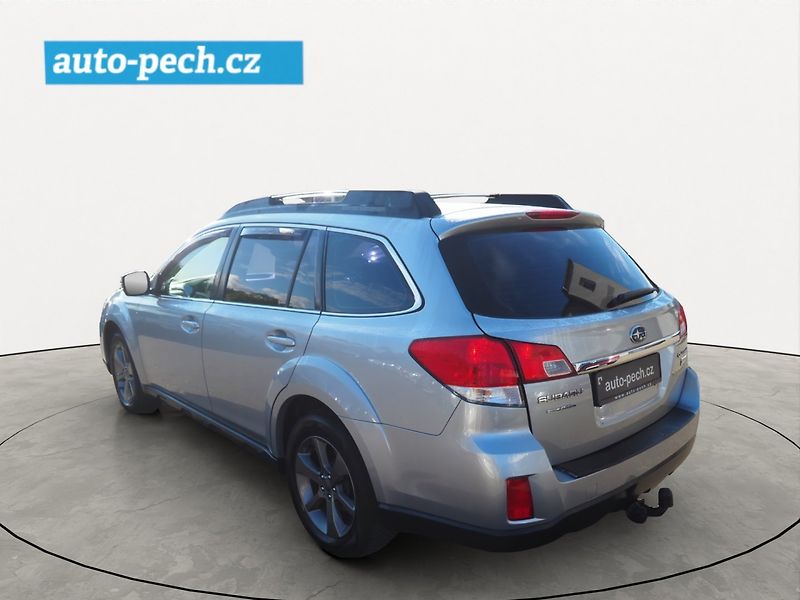 Subaru Outback (2014) 2.0D AWD, Automat - fotka 2 z 35
