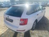 Škoda Octavia (2015) III Kombi 1.6 TDi - náhled 3