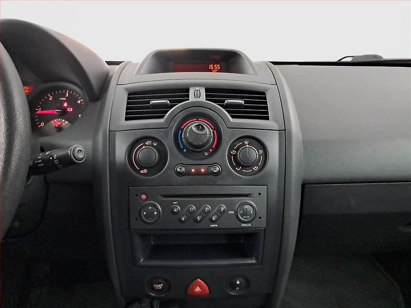 Renault Mégane (2004) 1.5 dCi , po STK, levný provoz - fotka 12 z 15