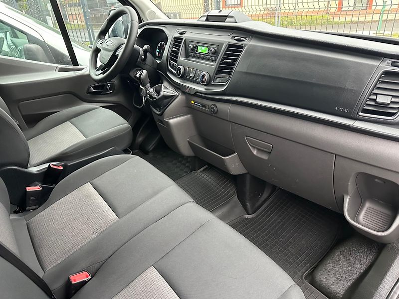 Ford Transit (2021) 2.0 TDCI Plachta - CZ - DPH - fotka 15 z 17
