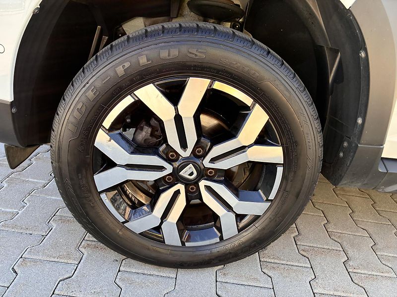 Dacia Duster 1.0TCe 67kW LPG PRESTIGE NAVI - fotka 31 z 39