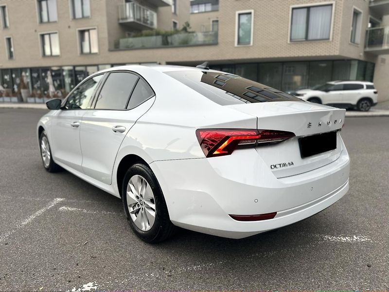 Škoda Octavia (2023) - fotka 2 z 16