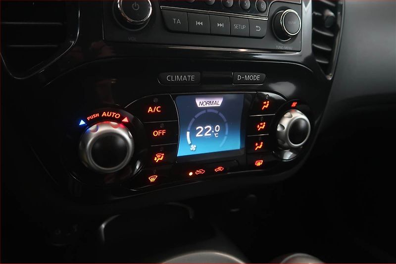 Nissan Juke (2013) 1.6 i, ČR,1.maj, Serv.kniha - fotka 13 z 16
