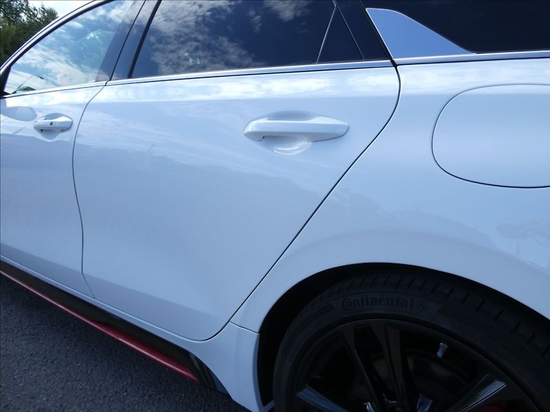 Kia ProCeed 1,6 T-GDI 150kW GT ZÁRUKA - fotka 16 z 50