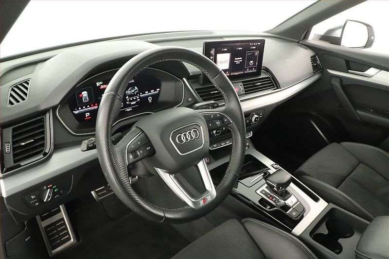 Audi SQ5 (2022) 3.0 TDI - fotka 21 z 26