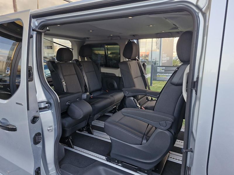Renault Trafic (2026)  L1 SpaceClass Automat 7 míst - fotka 14 z 18