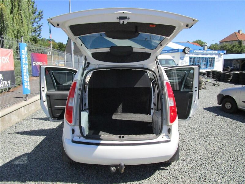 Škoda Praktik 1.4TDi Klima - fotka 24 z 33