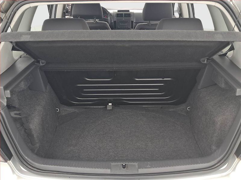 Volkswagen Polo (2008) 1.4 TDI, nová STK - fotka 13 z 15