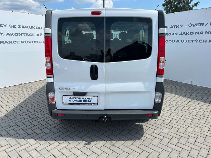 Opel Vivaro (2007) 2.5CDTi 107kW 9míst! Tažné! - fotka 5 z 20