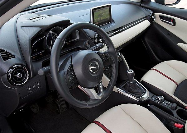 Mazda2.