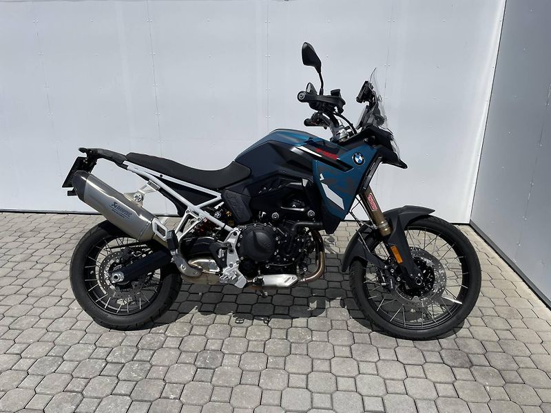 BMW (2026) F 900 GS - fotka 2 z 12