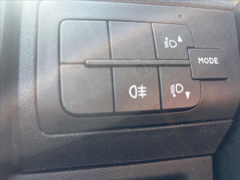 Peugeot Boxer 2,0 HDi L2 H2 KLIMA SERVIS DPH - fotka 24 z 35