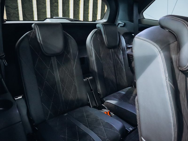 Peugeot 5008 2.0 BlueHDi EAT8 GT Line - fotka 25 z 27