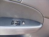 Hyundai i30 1,4 i 16v, klima, serviska, - náhled 27