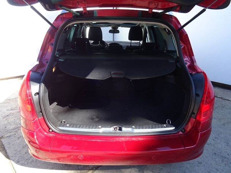 Peugeot 308 (2013) 1.6i,88kW,NovéČR,klima - fotka 18 z 21