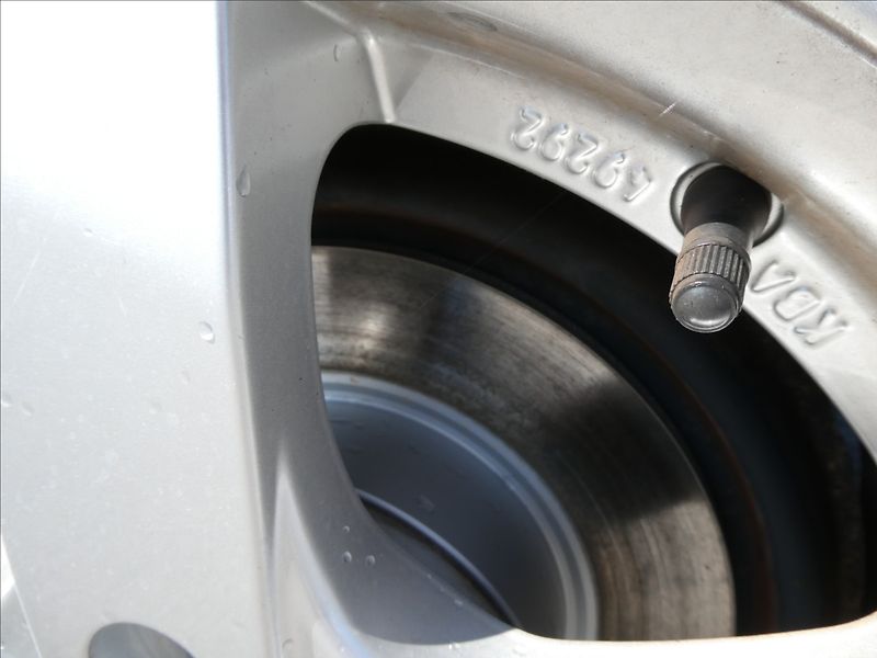Audi A3 1,6 TDi 77kW serviska,digi.kli - fotka 17 z 47