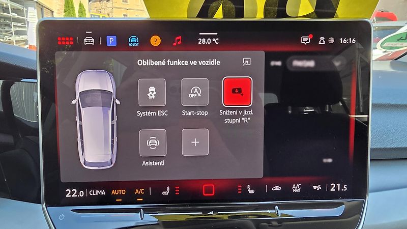 Volkswagen Golf (2025) 1.5 eTSI 85kW Life DSG7 Tažné - fotka 20 z 34