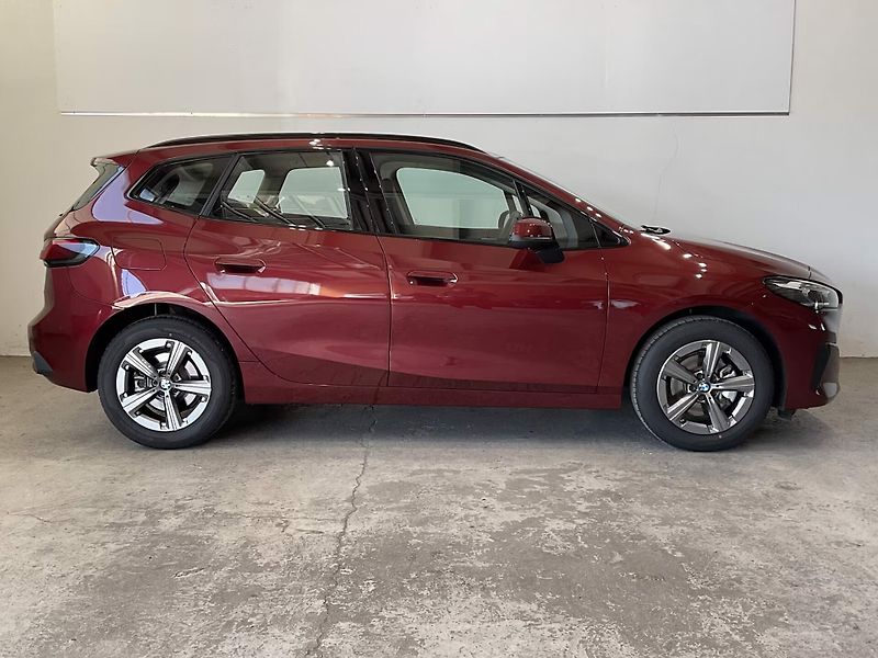 BMW Řada 2 220 Active Tourer Taž DrivAs+ - fotka 3 z 14