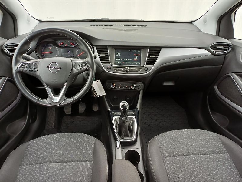 Opel Crossland 1,2   1.2i 61Kw - fotka 10 z 28