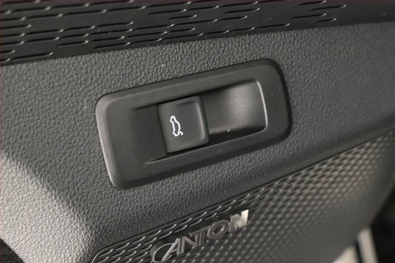 Škoda Octavia (2024) RS 2.0 TSI - fotka 10 z 20