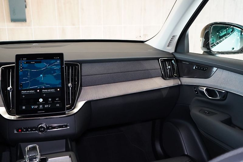 Volvo XC90 B5 PLUS Bright, Vzduch, 360° - fotka 50 z 50