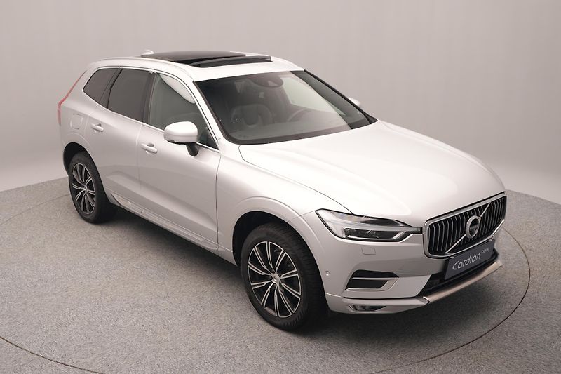 Volvo XC60 B4 AWD INSCRIPTION REZERVACE - fotka 13 z 55