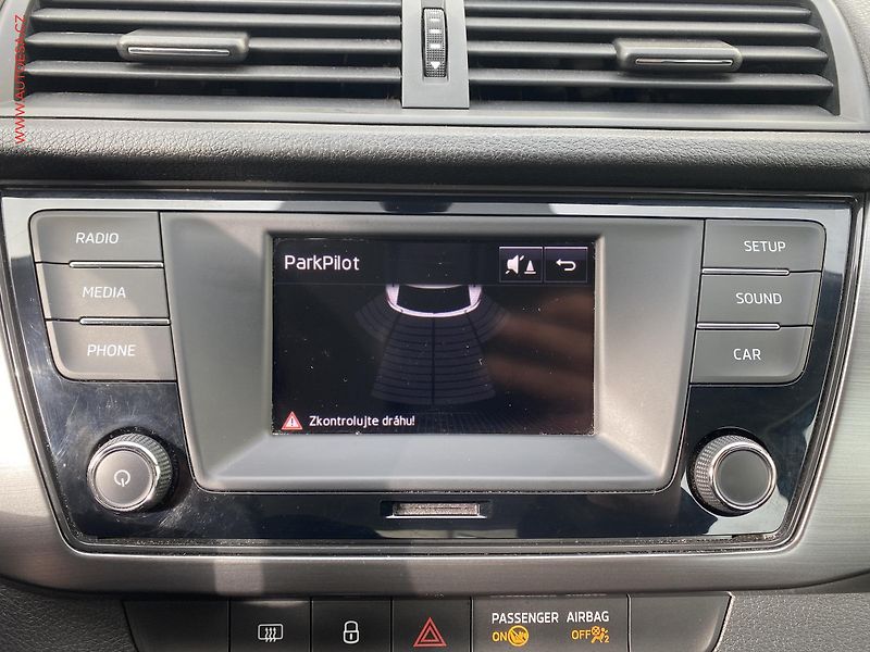 Škoda Fabia (2018) 1.0 TSi, 2.maj,ČR, Style, - fotka 17 z 18