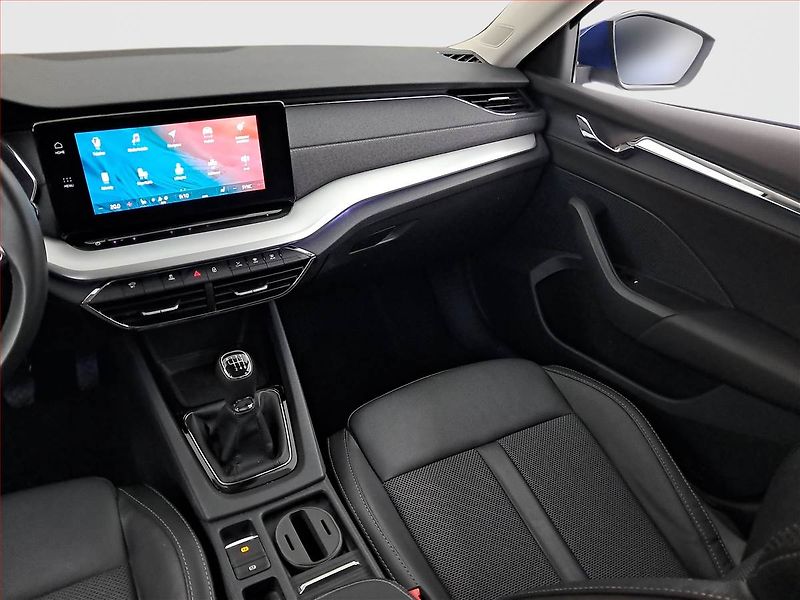 Škoda Octavia (2024) 2.0 TDI - fotka 8 z 20