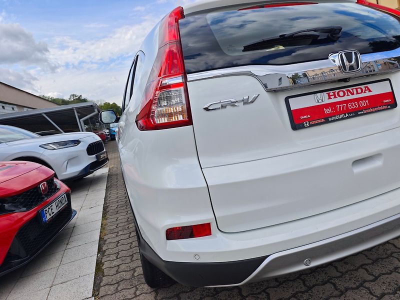 Honda CR-V (2015) 2.0 i-VTEC Elegance REZERVACE - fotka 36 z 40