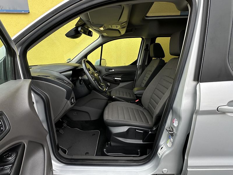 Ford Tourneo Connect (2018) 1.5/88kW* 7.Míst * 1.Maj. - fotka 10 z 50
